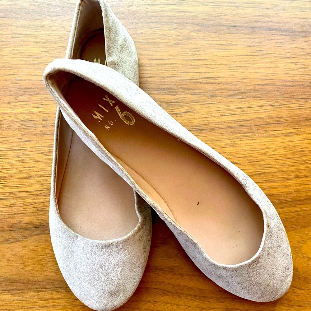 Mix No. 6 Flats